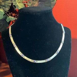 Jewelry 925 Silver necklace with Amethyst like crystals